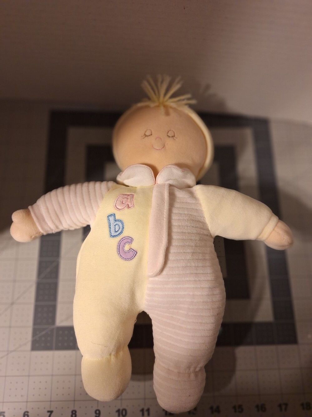 ABC Bridget Yellow Soft Plush Doll Rattle Russ Berrie Vintage